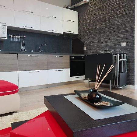 Haris Apartments ティラナ エクステリア 写真